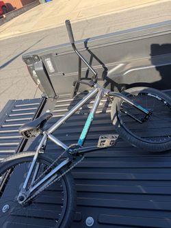 Sunday Forecaster BMX bike