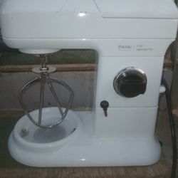 Viking 1000 Watt Mixer No Bowl