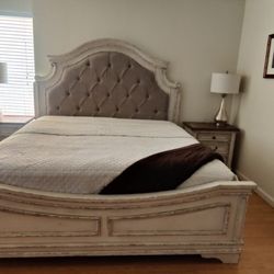 Ashley Furniture Bedroom Set