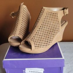 Moda Women's Open Toe Wedge Size 10 