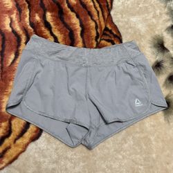 Reebok Gray Womens Activewear Shorts Small for Sale in Oxnard, CA - OfferUp