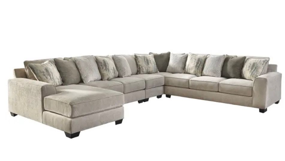 LAF OVERSIZE SECTIONAL