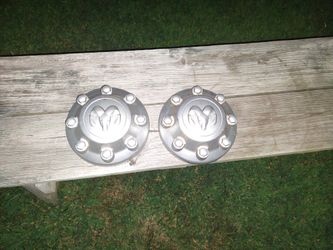 Dodge Ram 2500 Plastic Wheel Center Caps 8 Lug.