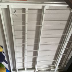 Folding metal bed twin size