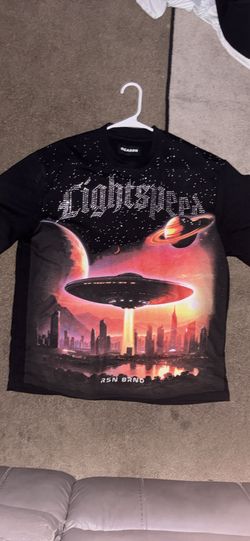 graphic t