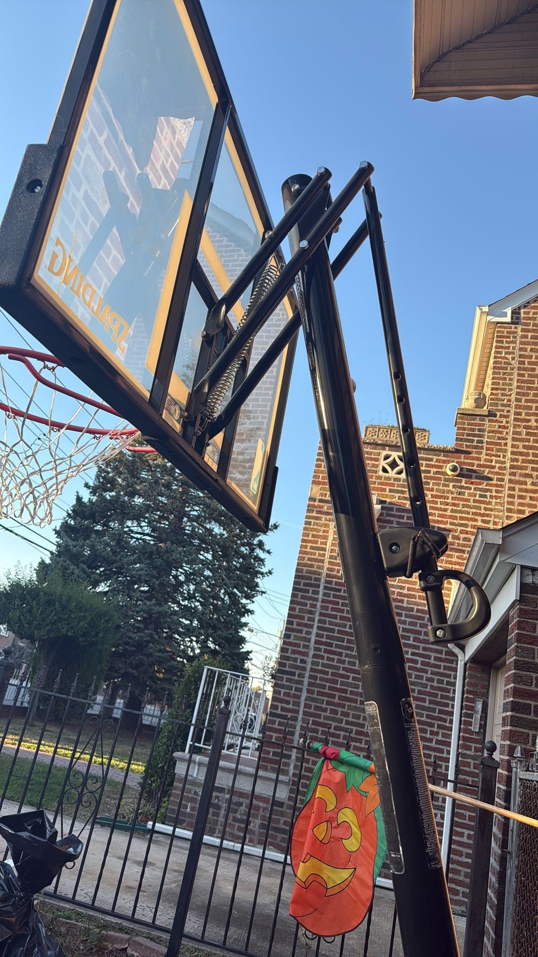 Spalding Adjustable Basketball Hoop