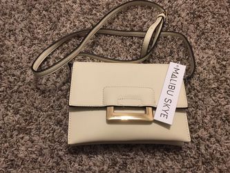 Malibu Skye Purse - Beige/ Nude color