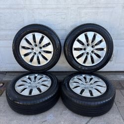 16 inch Honda Civic and Accord hub cap Wheels