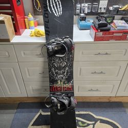 Snowboard w/ Bindings