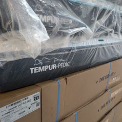 Brand New Tempur-Pedic ProAdapt 2.0 Medium Cal King – Factory Sealed!