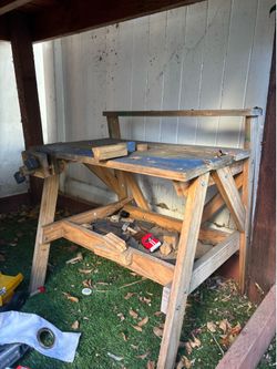Kid table and work bench