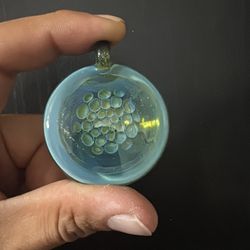 Heady implosion glass pendant boro