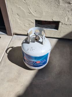 15 lb propane tank