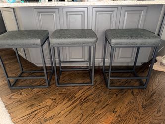 3 Black modern bar stools 24”