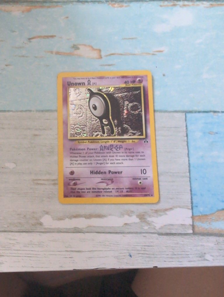 Unown Holo Vintage