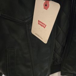 Mens LEVI'S leather Jacket 