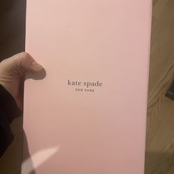 Kate Spade Mr  And Mrs  Wedding Glasses 