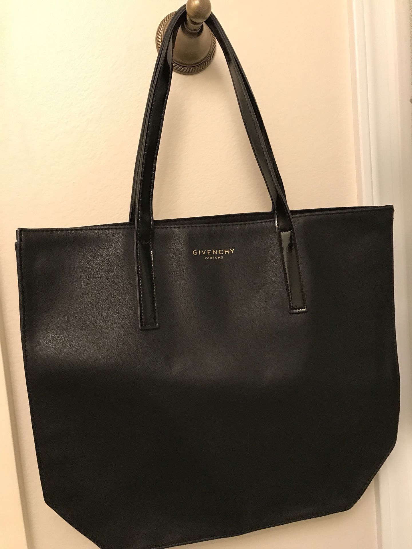 Givenchy tote bag - new without tags