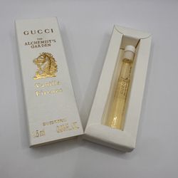 Gucci The Alchemist’s Garden Vanilla Firenze Mini 1.5ml ✨ Luxury