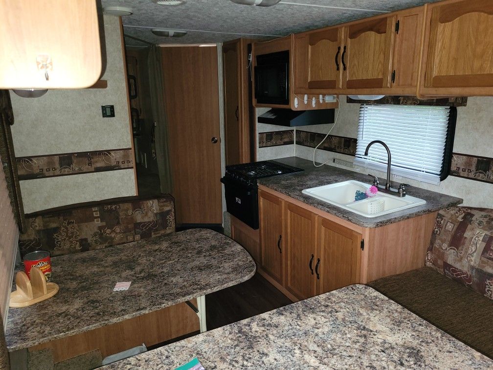 2007 Keystone Freedom Lite 279TB