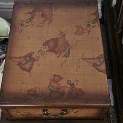 World Map 2 Frames Photos  Coffee Table With Side Piece 