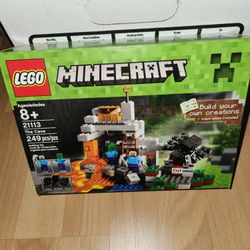 Minecraft LEGO Never Opened New, 21113