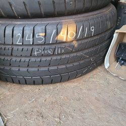 245 40 19