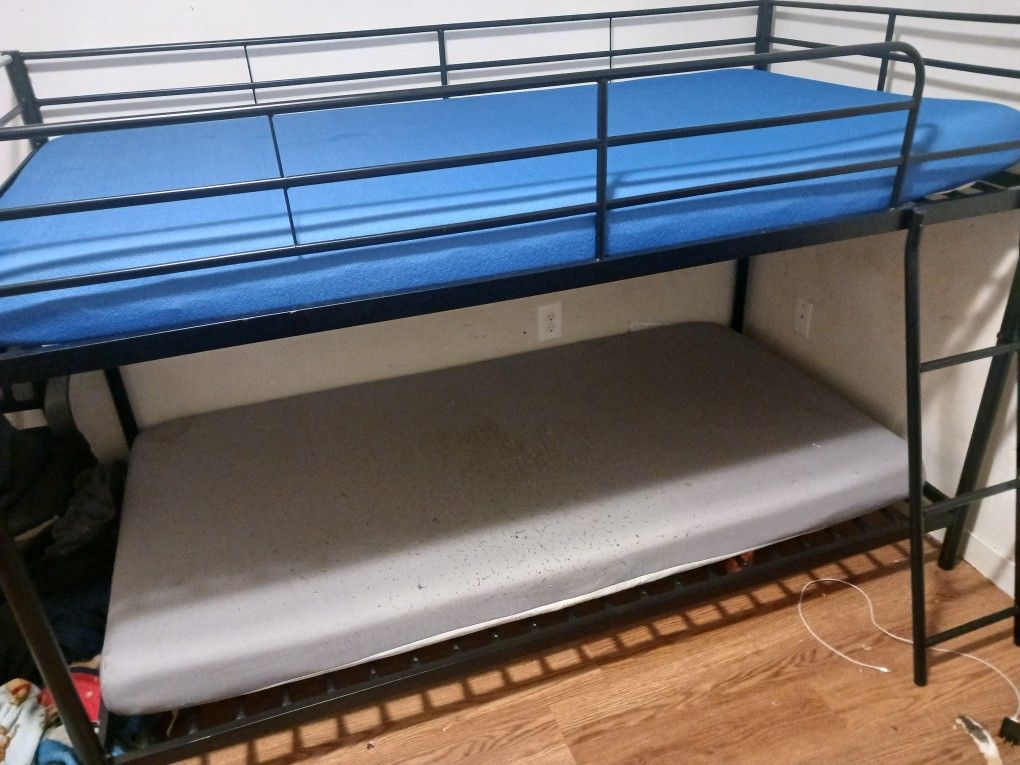 Bunk Beds With Mattress