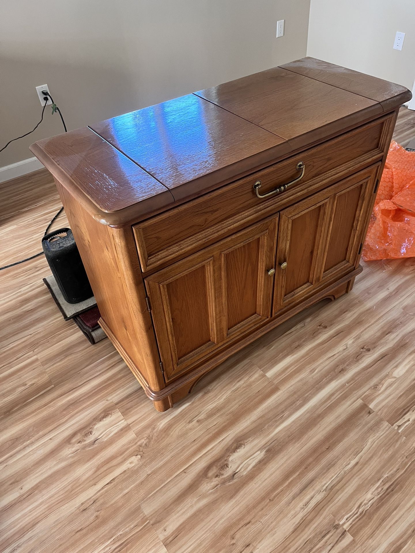 Bernhardt Jewelry Furniture