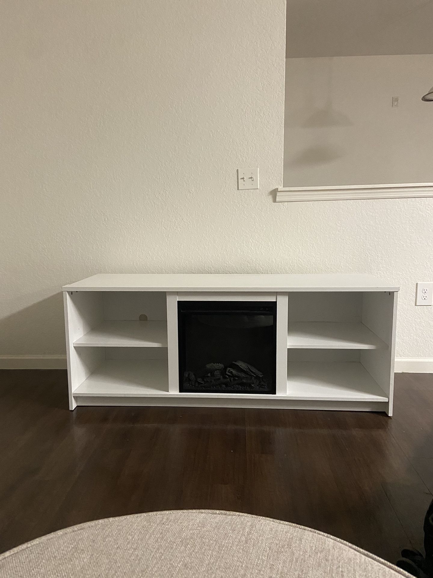 TV Stand with Built-in Fireplace Heater- Great Condition