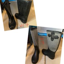 Women’s size 7 rain boots  