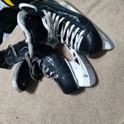 CCM Hockey Skates