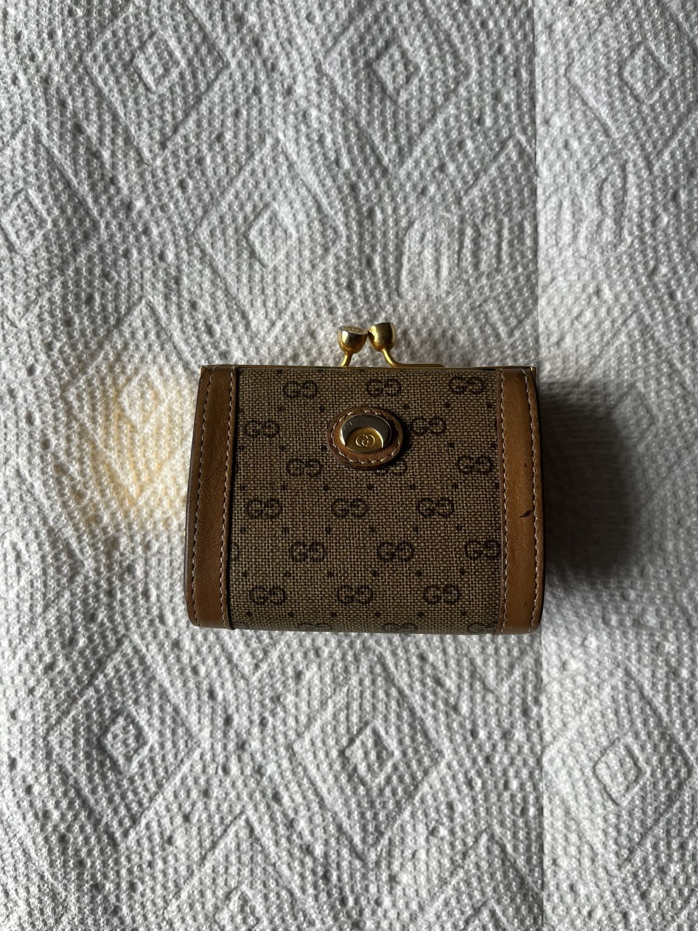 Gucci Vintage Monogram Coin Wallet