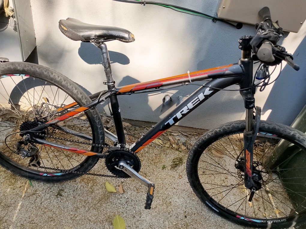 Trek Marlin 5