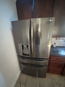 LG refrigerator