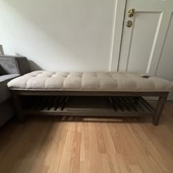 Bench With Show Storage 