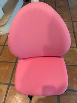 Pink Kids Office Chair with Wheels