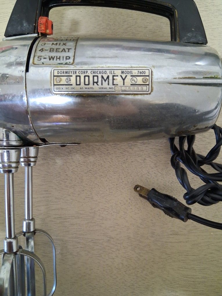 Vintage Dormeyer 5 Speed Mixer