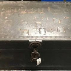 Vintage Military Footlocker Trunk/Chest - Green