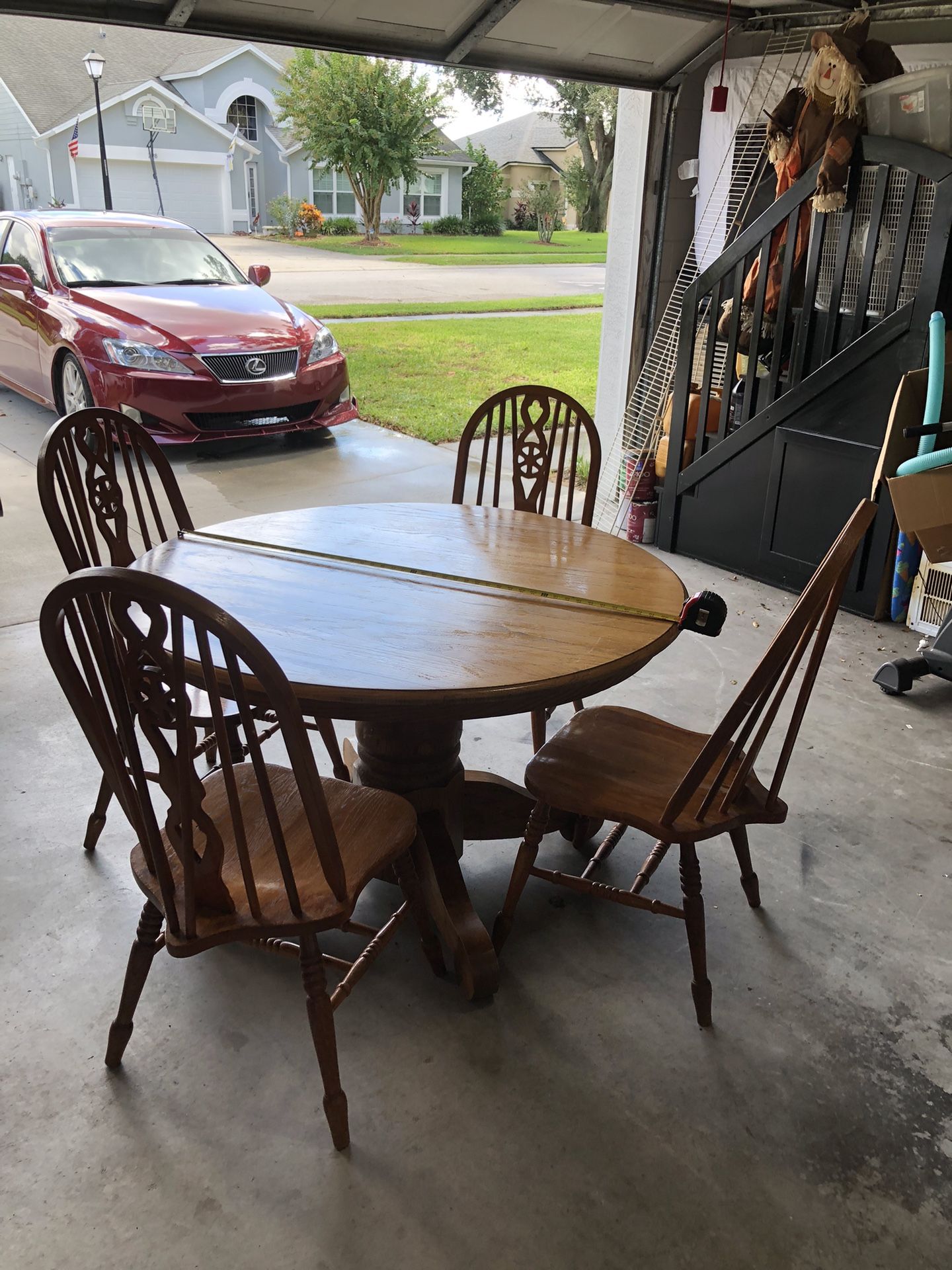Table 4 Chairs Has 2 Extension