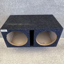 🔥 🔊For Sale: Dual 12” Subwoofer Box 🔊🔥
