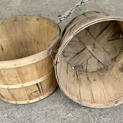 2 Apple Bushel Baskets For Yard Decor
