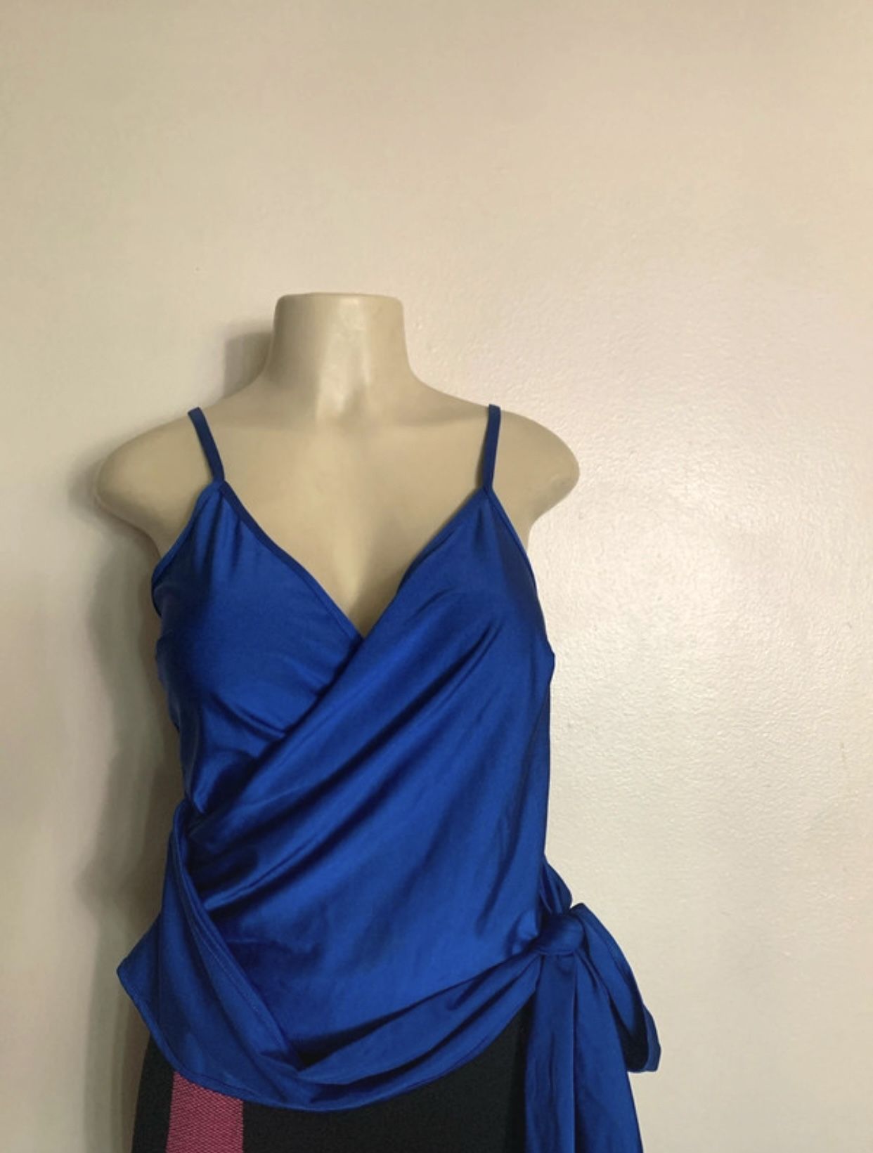 Short satin blouse in size S