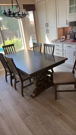 Formal Dining Room Table