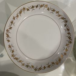 China 8 Piece Set