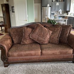 Old Bombay & Company Sofa