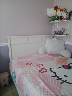 White Bed And Dresser