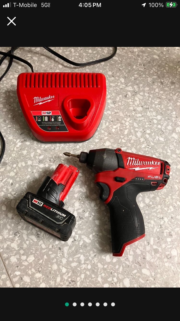 Milwaukee 2453-20 M12 Fuel 1/4 Hex Impact Driver With Battery And Charger