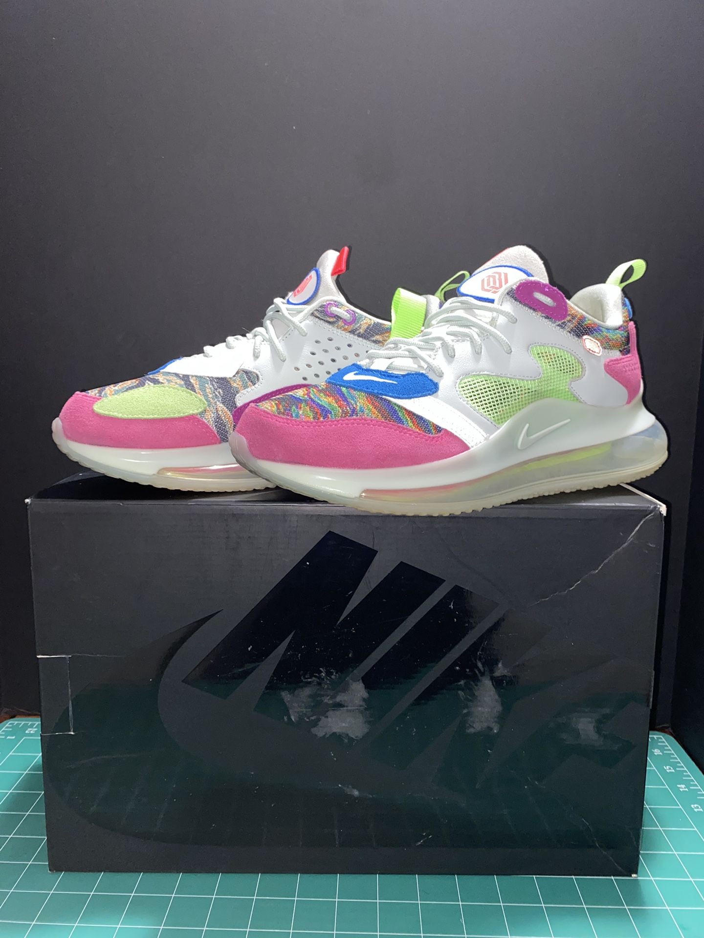 Air Max 720 x Odell Beckham Jr 'Young King Of The Drip' Size: 9.5