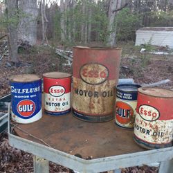 5 Old Oil Cans